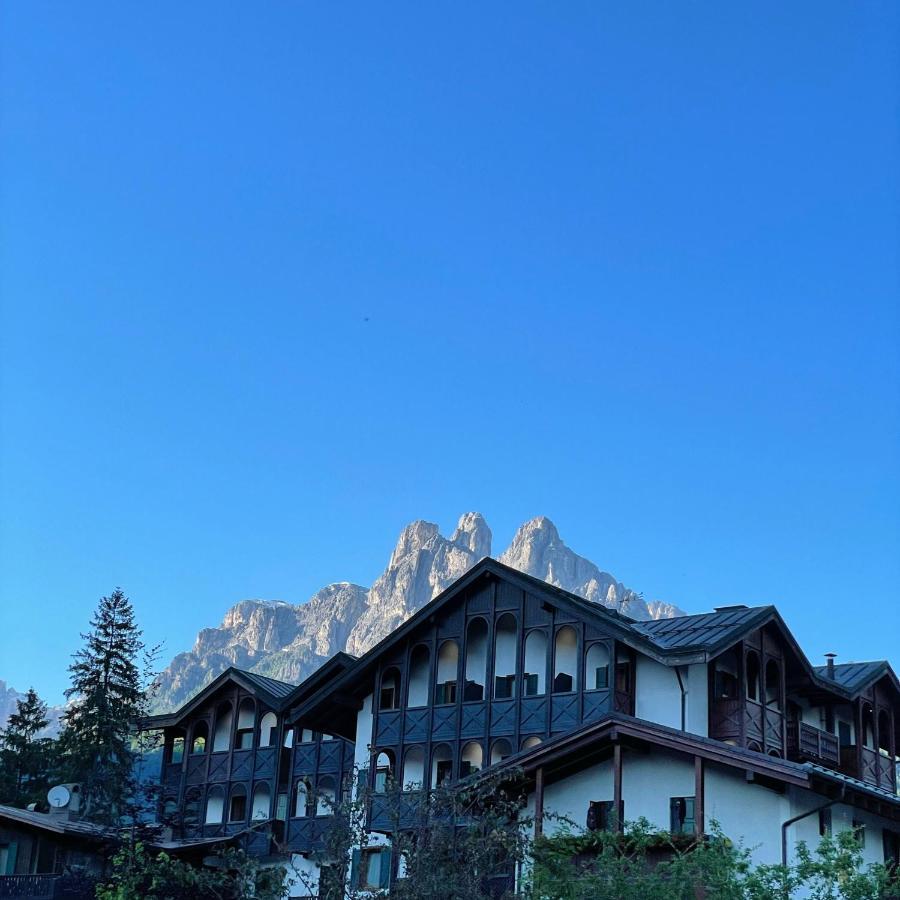 Hotel Isolabella Wellness Fiera Di Primiero Εξωτερικό φωτογραφία
